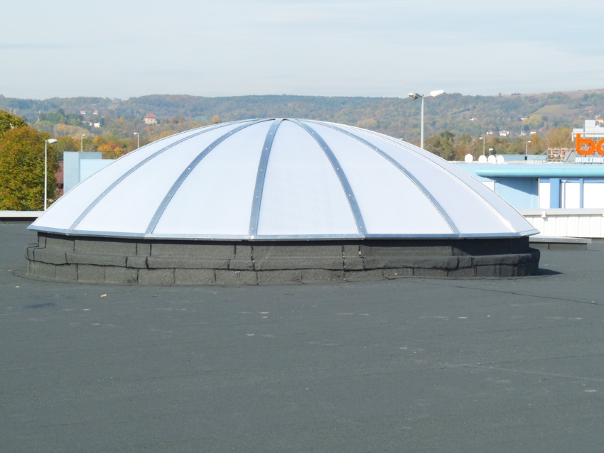 dôme grande dimension polycarbonate opalescent magasin adventure augny
